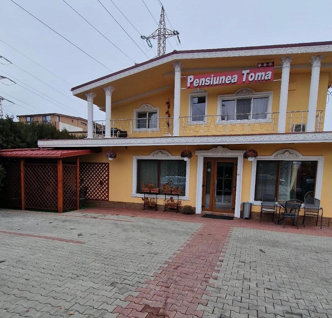 Pensiunea Toma Плоешти Экстерьер фото